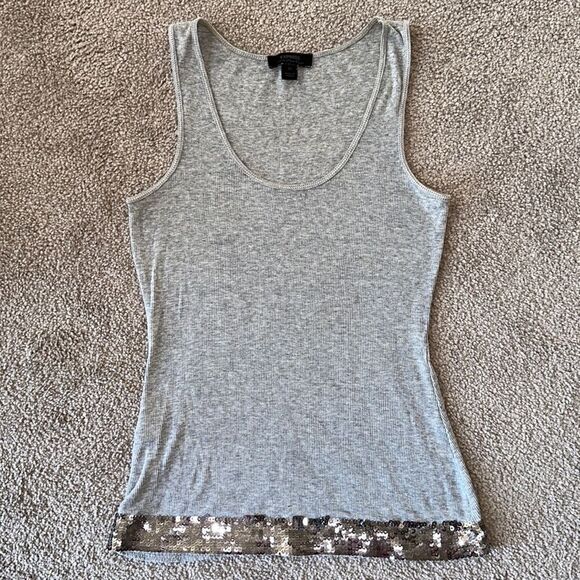 Express Sequin Hem Tank! - Picture 9 of 9